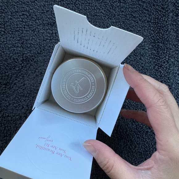 It Cosmetics Transforming Moisturizing Super Cream - Picture 3 of 5